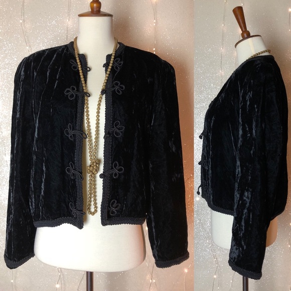 Vintage Jackets & Blazers - Vintage Chinese Knot Button Crushed Velvet Jacket